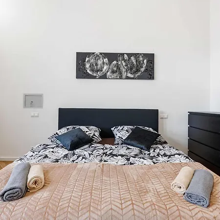 Διαμέρισμα Luxury Caruso Πράγα