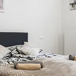 Luxury Caruso Apartment Prague