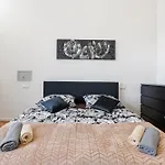 Luxury Caruso Apartment